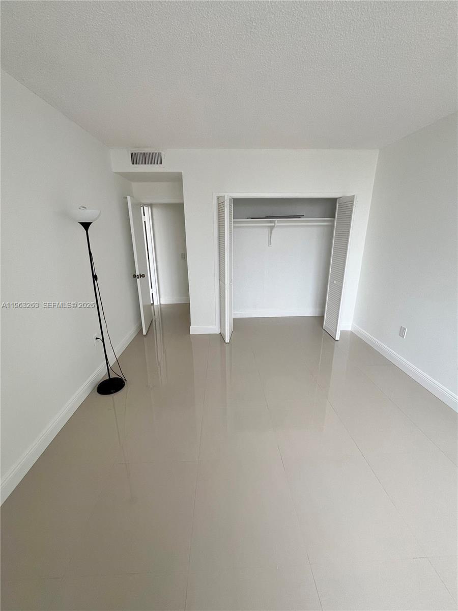 3505 S Ocean Drive 502 Property Photo 13