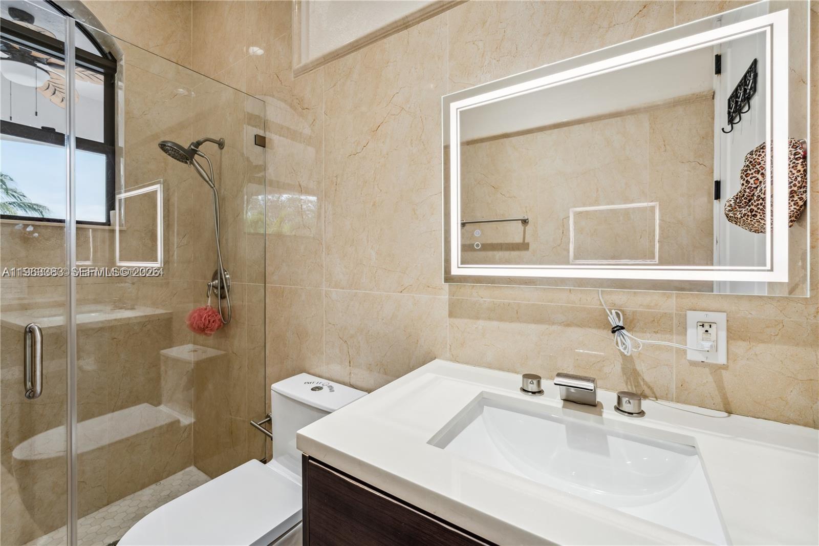8200 Nw 163rd Street Property Photo 46