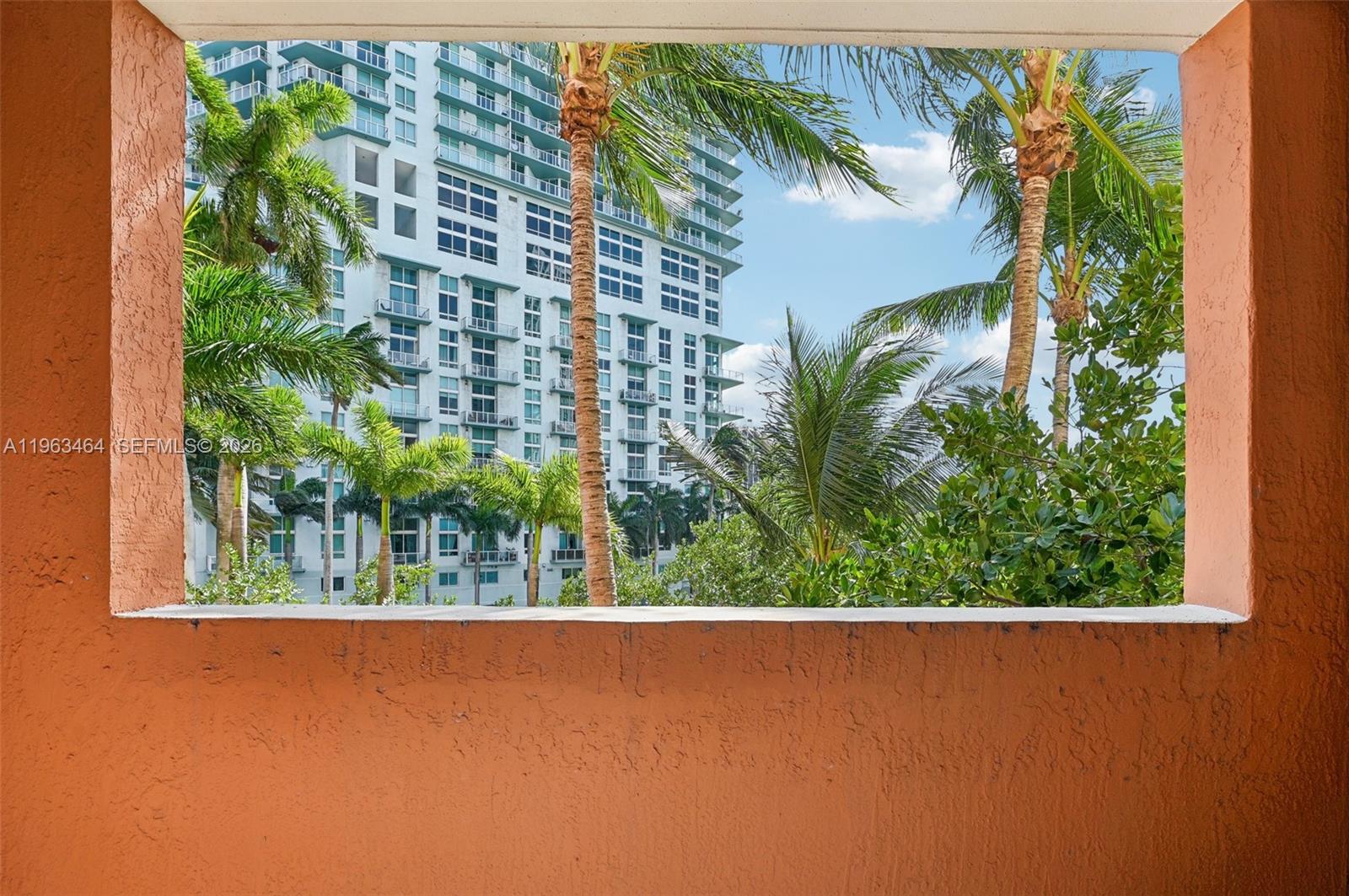 2000 N Bayshore Drive 304 Property Photo 12