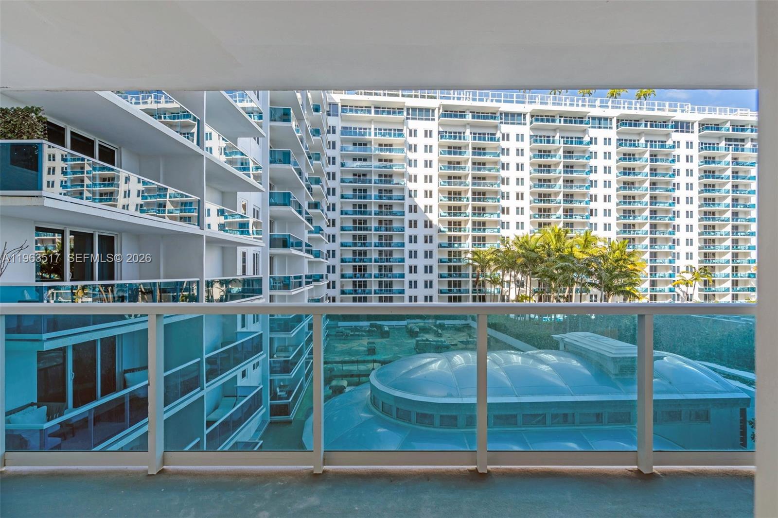 2301 Collins Avenue 621 Property Photo 13