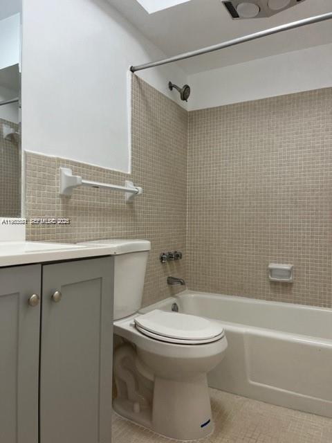 1420 Atlantic Shores Boulevard 237 Property Photo 11