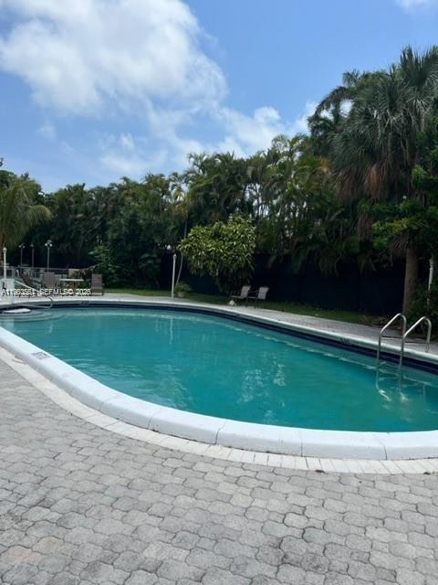 1420 Atlantic Shores Boulevard 237 Property Photo 14