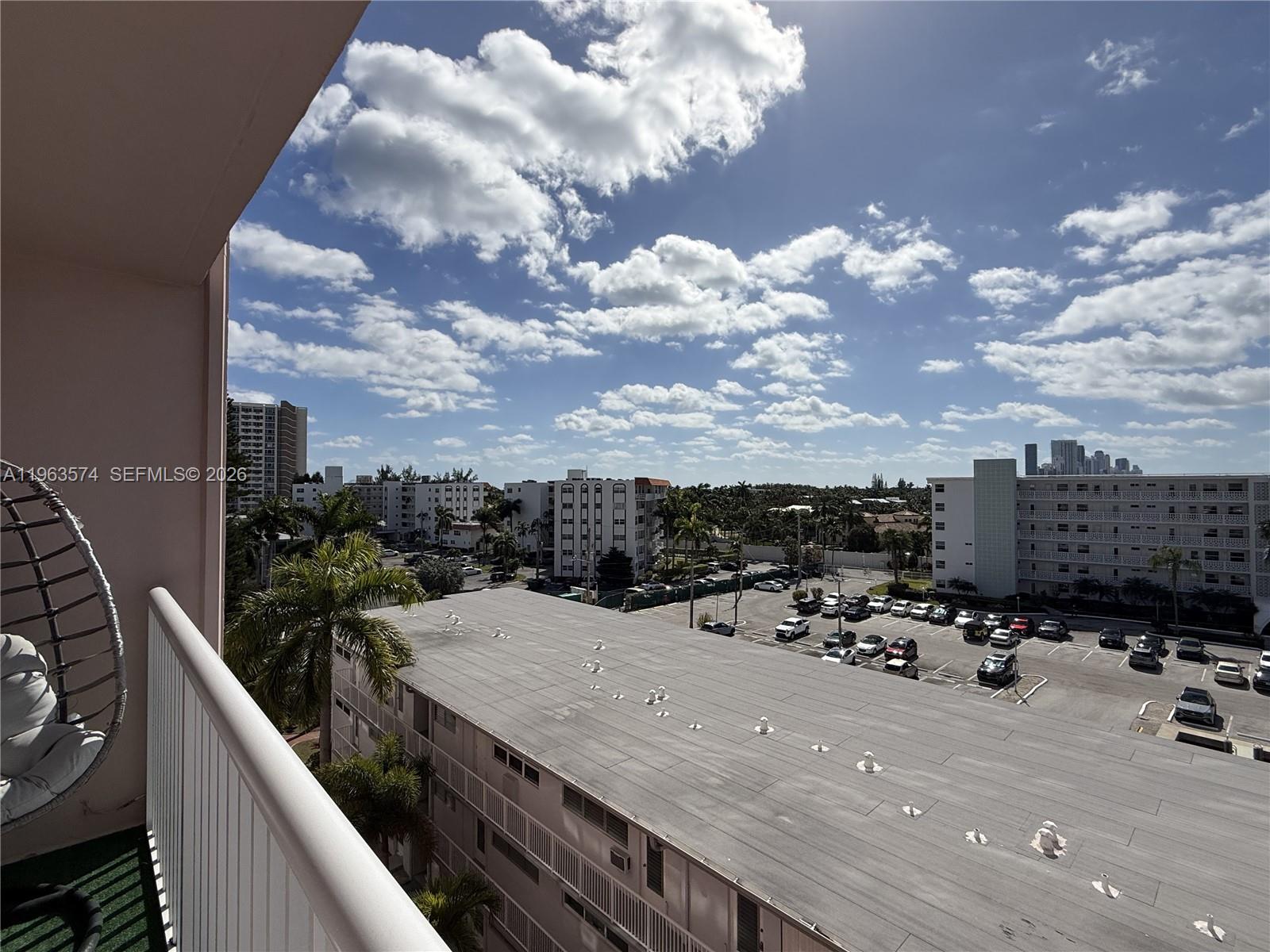 3161 S Ocean Drive 608 Property Photo 4