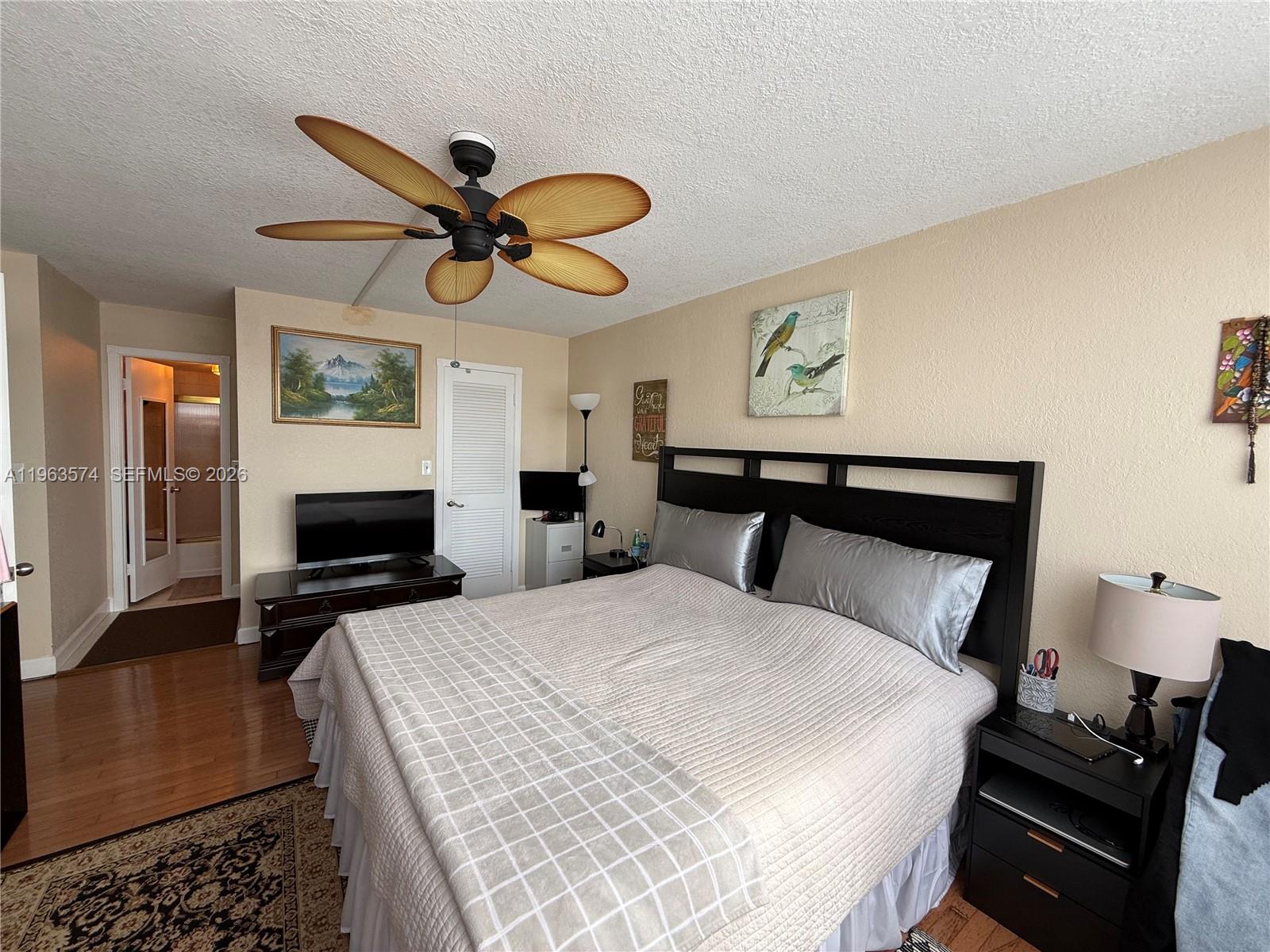 3161 S Ocean Drive 608 Property Photo 16