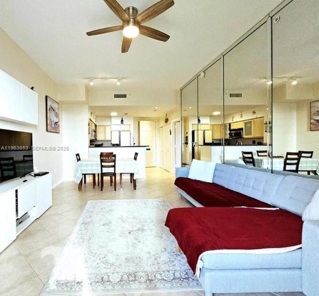 A11963653 Property Photo 11