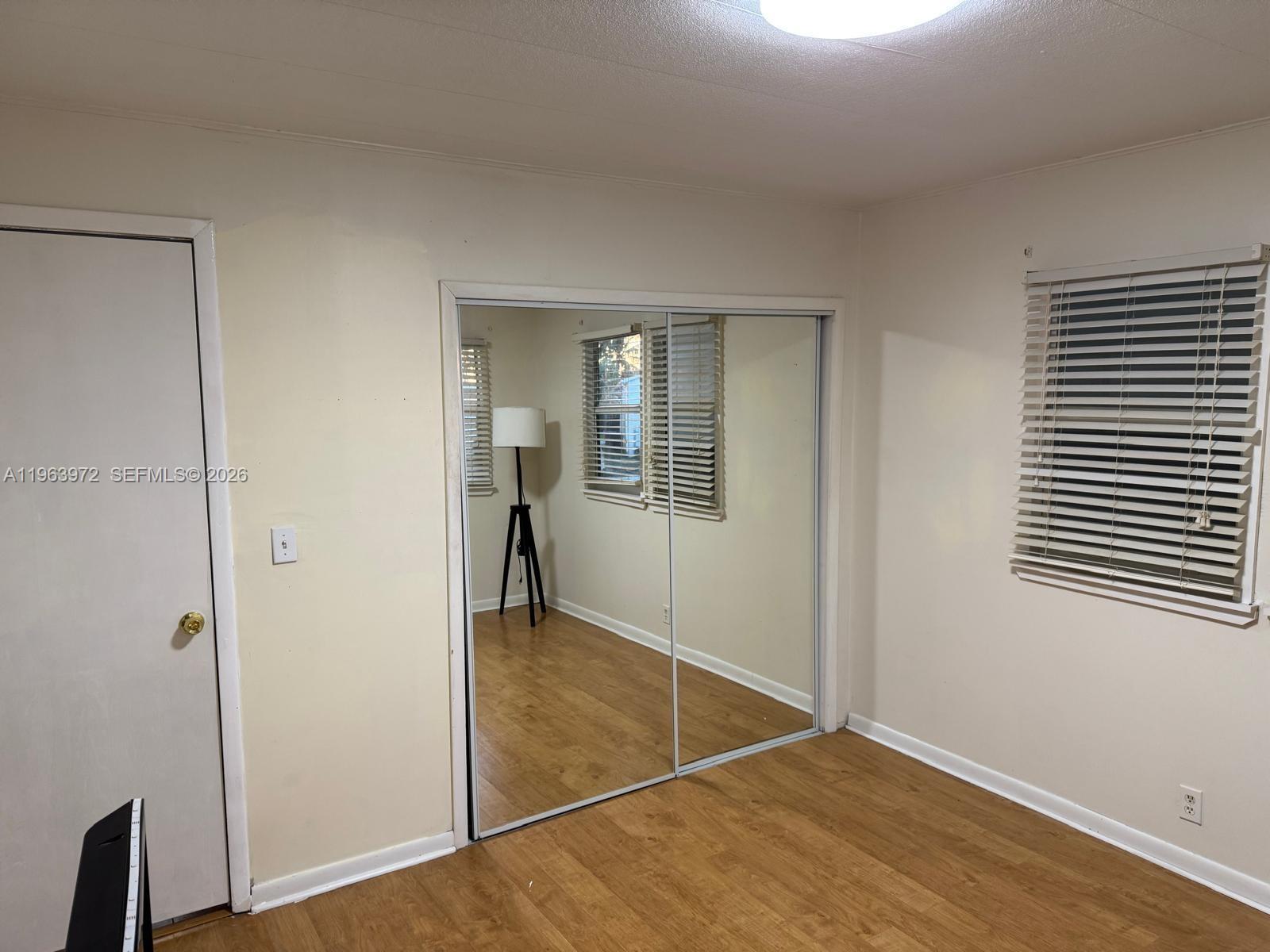 1721 Sw 84th Avenue Property Photo 12