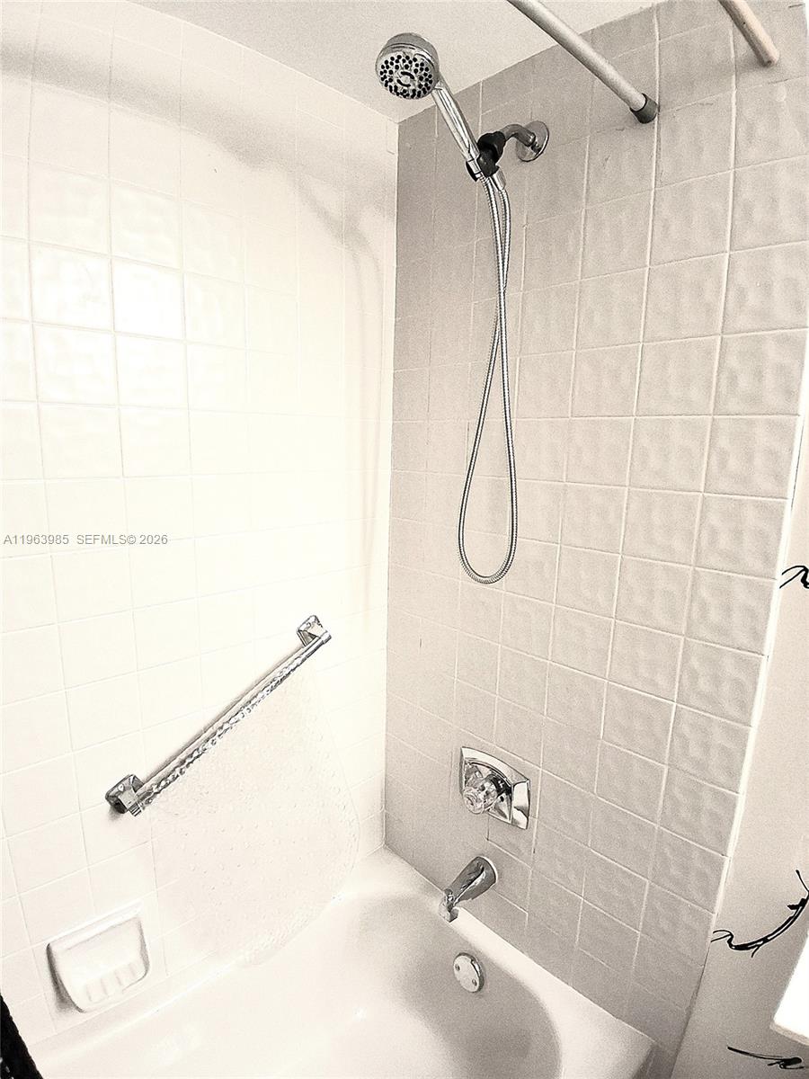 10456 Nw 24th Place 206 Property Photo 15