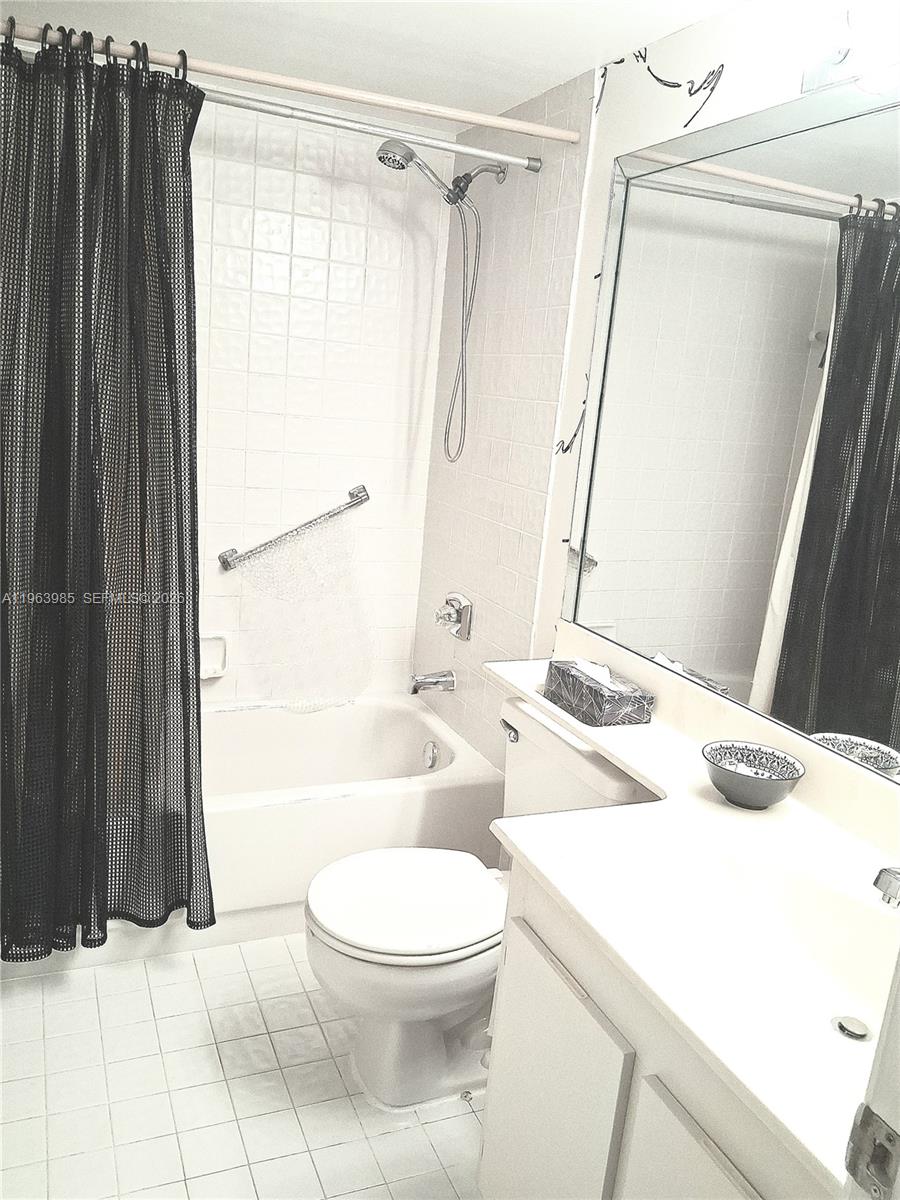 10456 Nw 24th Place 206 Property Photo 21