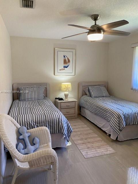 1076 Rotonda Circle Property Photo 3