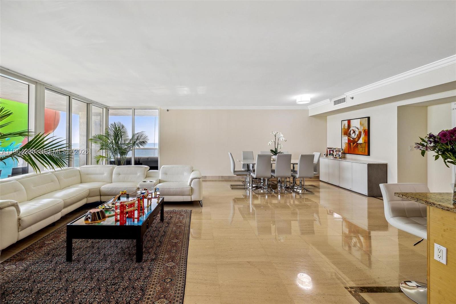 1800 S Ocean Drive 1010 Property Photo 12