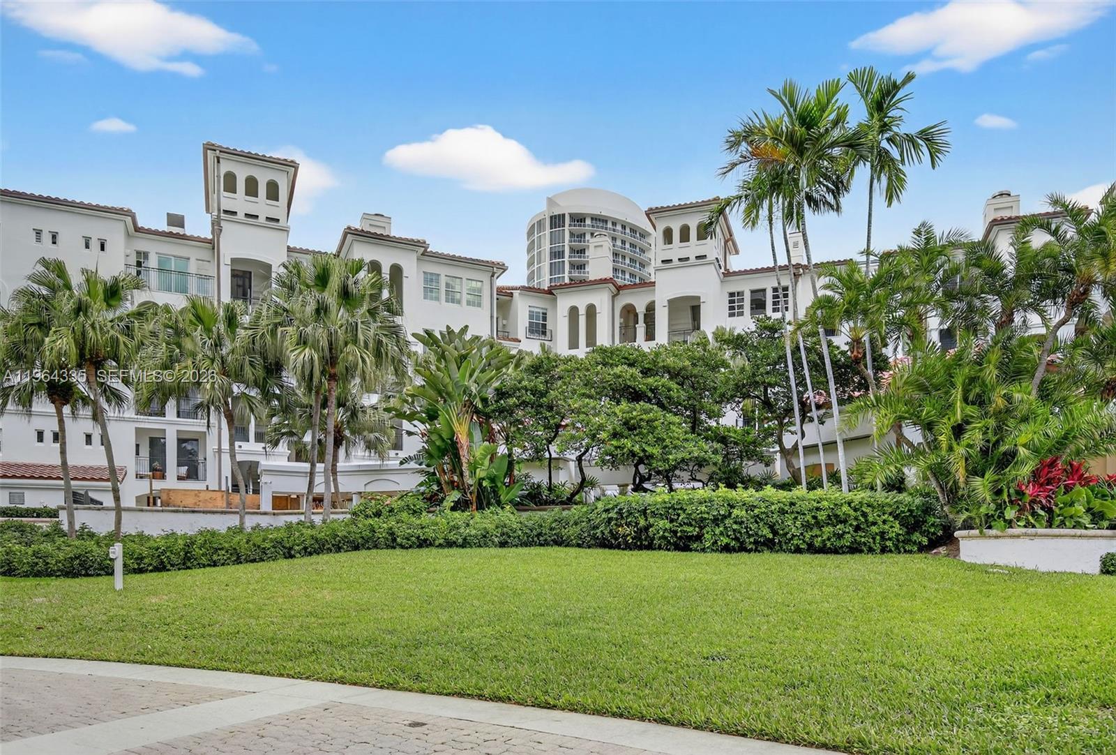 3500 Island Boulevard D-201 Property Photo 1
