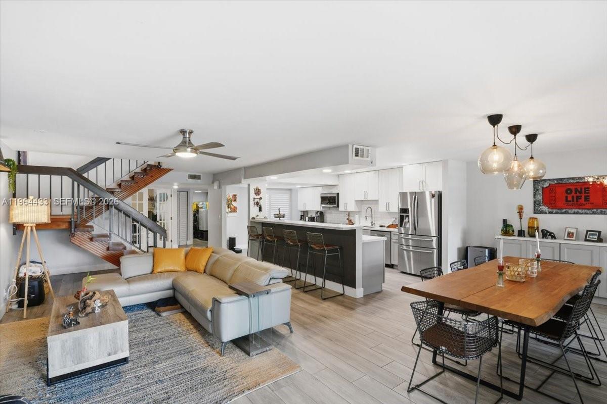 958 Mockingbird Lane 514