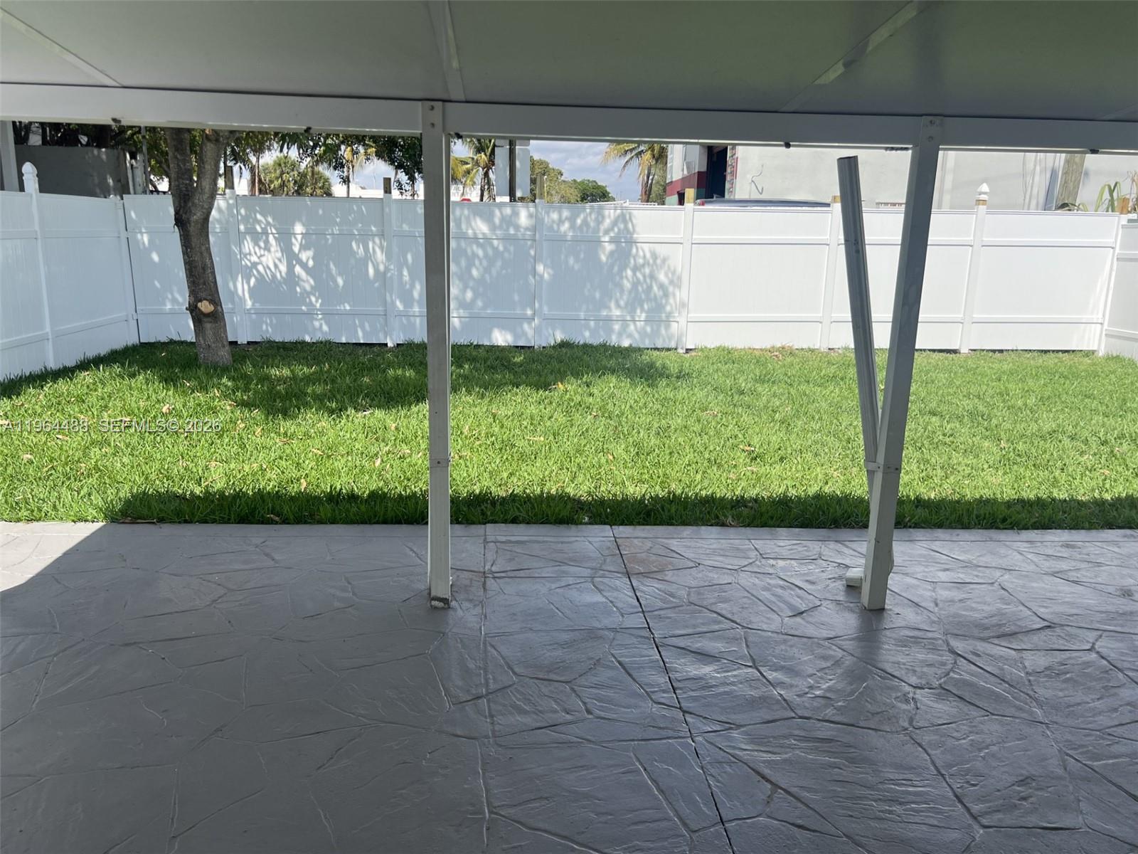 6823 Sw 25th Street Property Photo 13