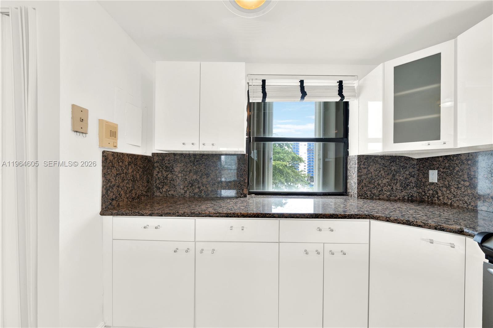 385 Poinciana Drive 1230 Property Photo 15