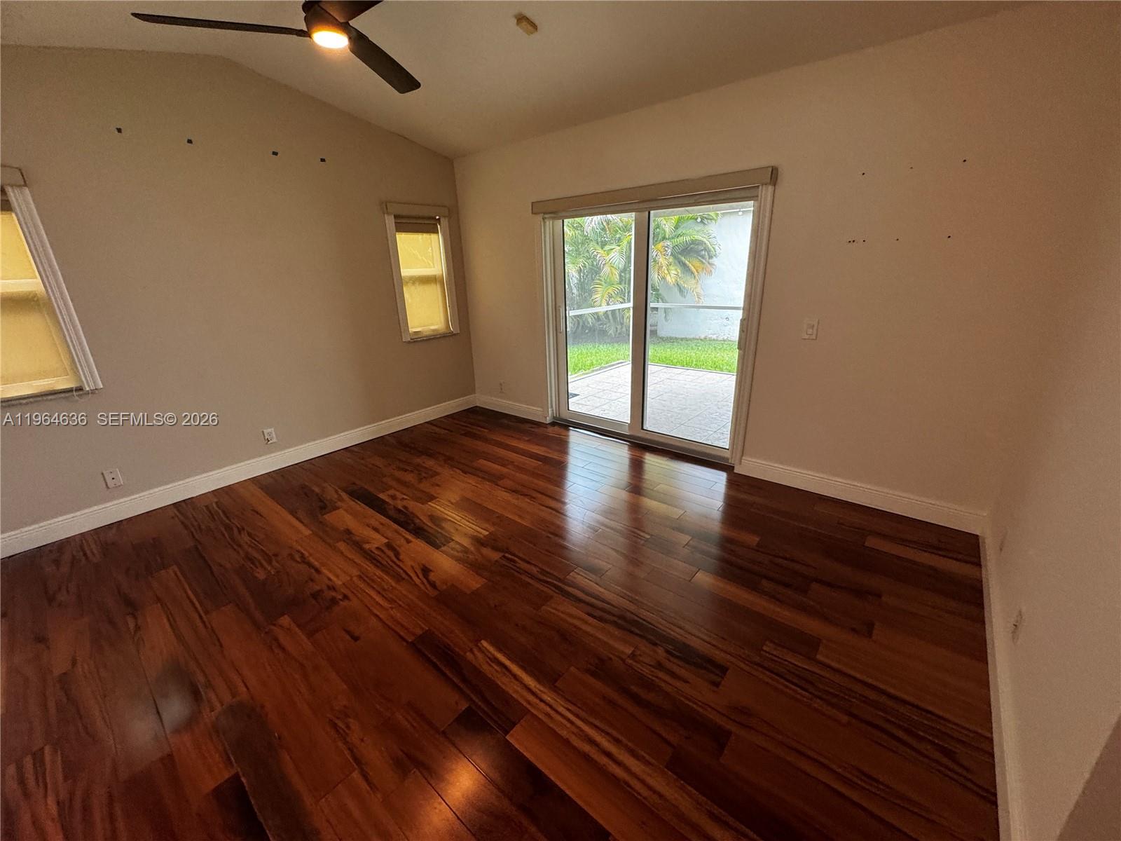 1536 Presidio Drive Property Photo 16