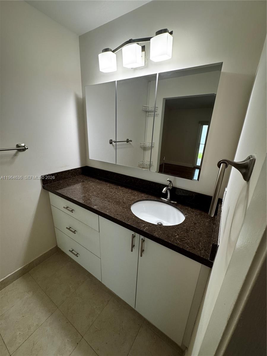 1536 Presidio Drive Property Photo 18