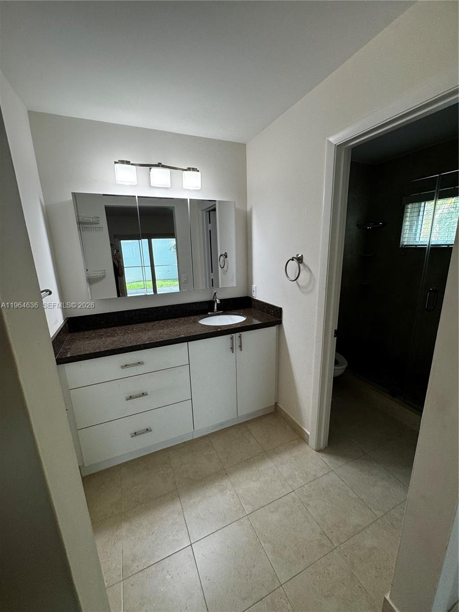 1536 Presidio Drive Property Photo 19