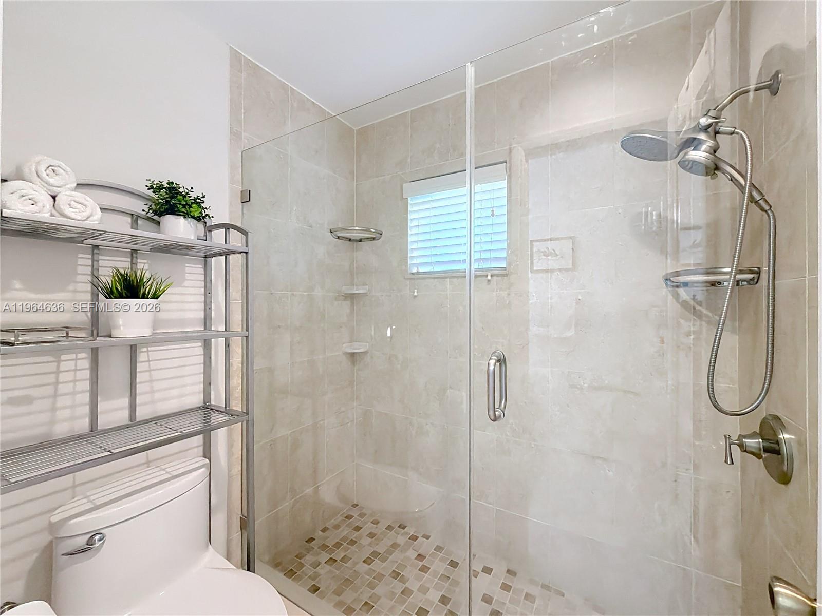 1536 Presidio Drive Property Photo 21