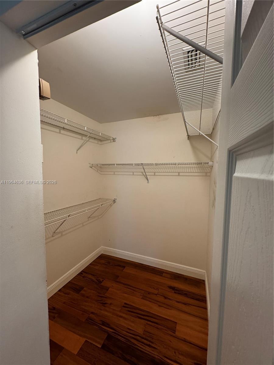 1536 Presidio Drive Property Photo 23