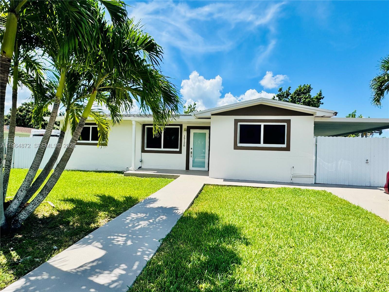 15120 Sw 296th Street Property Photo 1