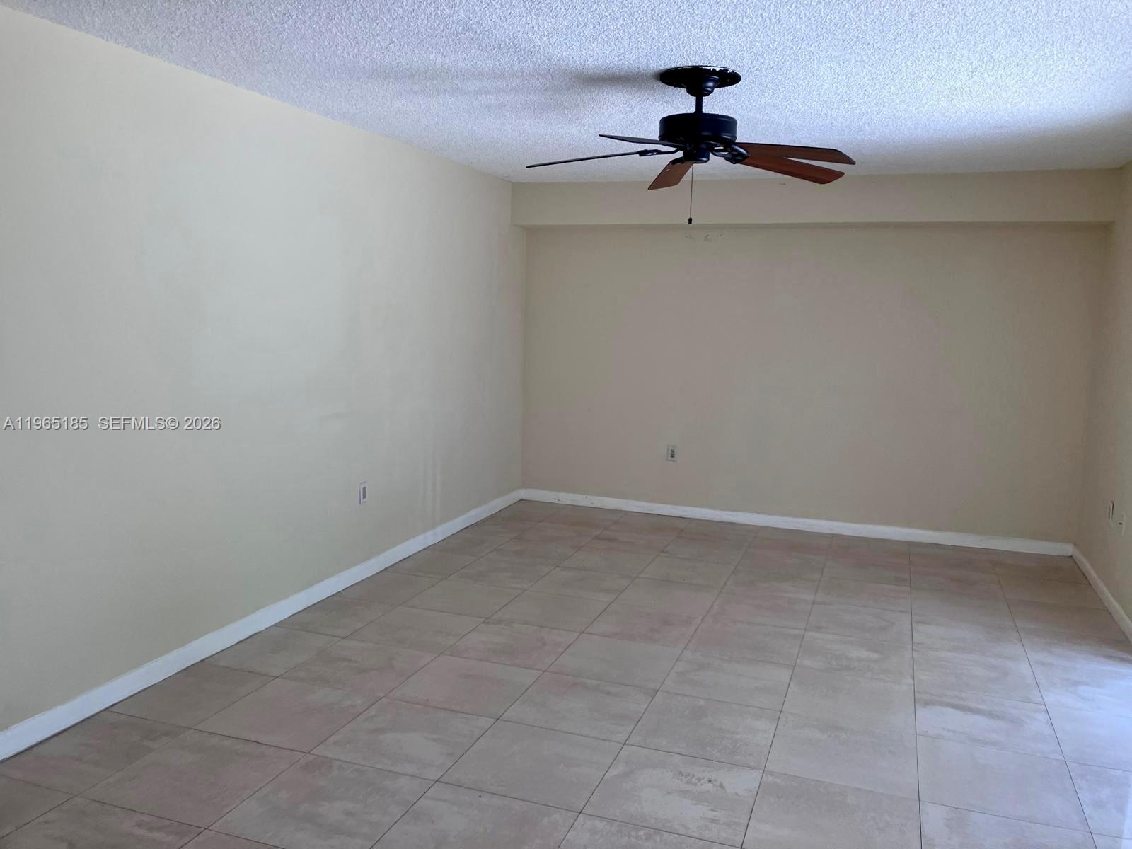 2610 26th Way Property Photo 4
