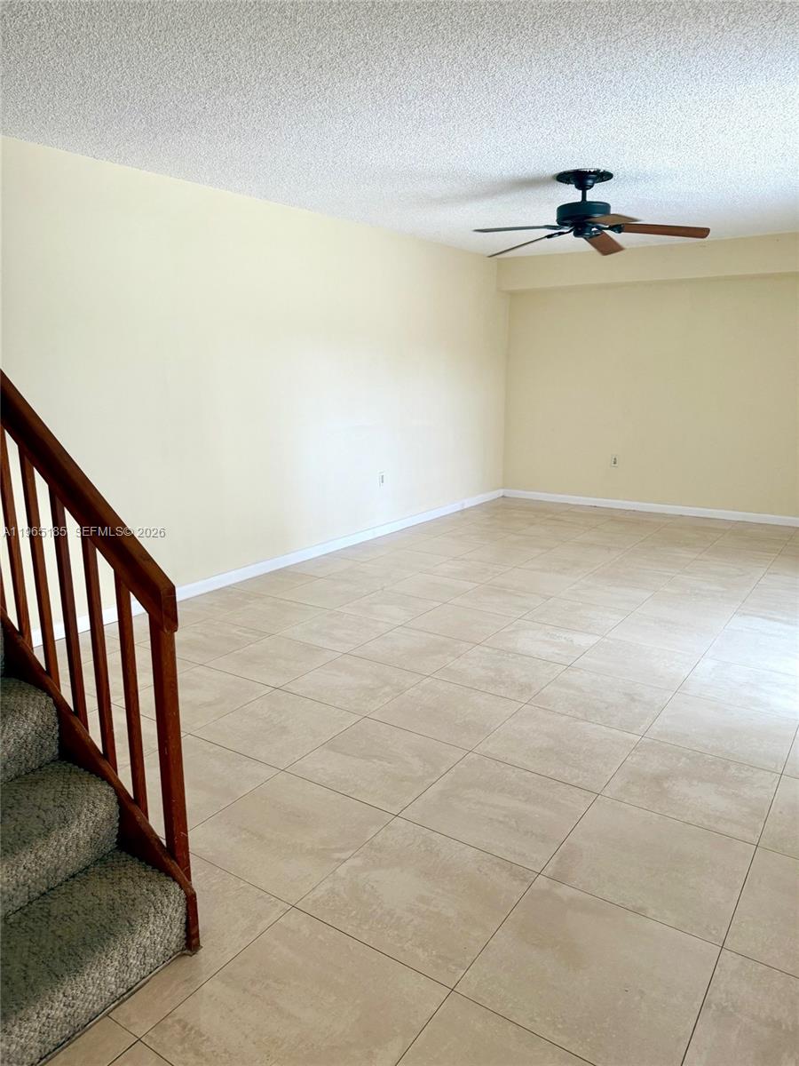2610 26th Way Property Photo 6