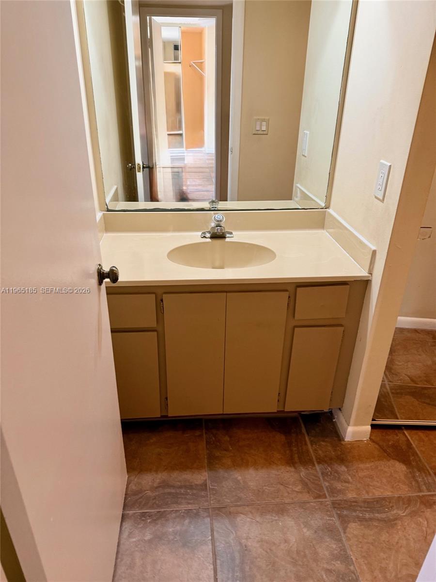2610 26th Way Property Photo 18