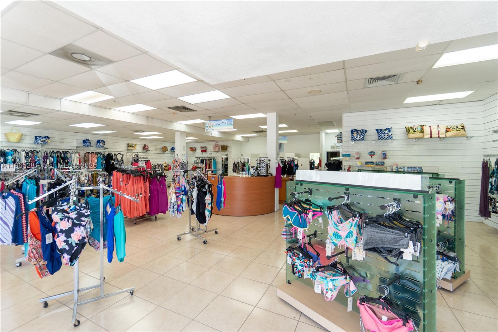3149 W Hallandale Beach Boulevard R Property Photo 5