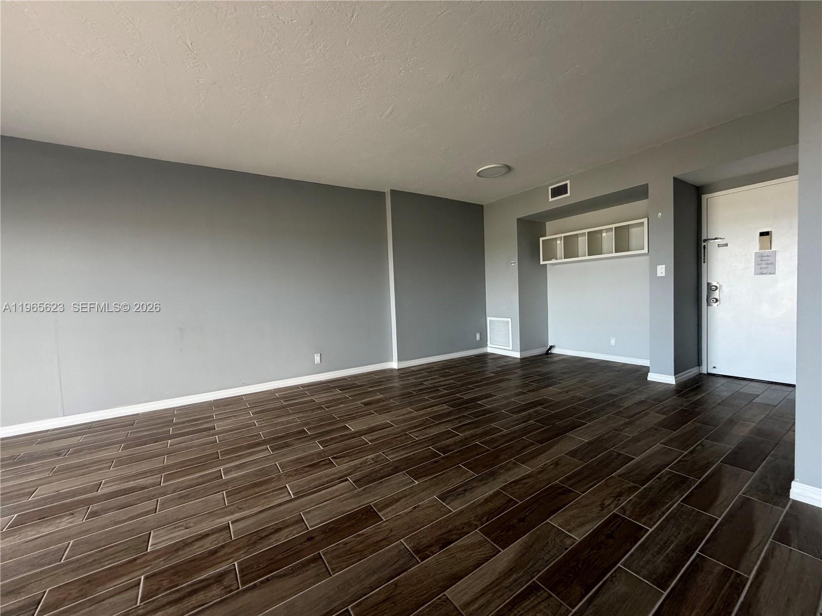 A11965623 Property Photo 10