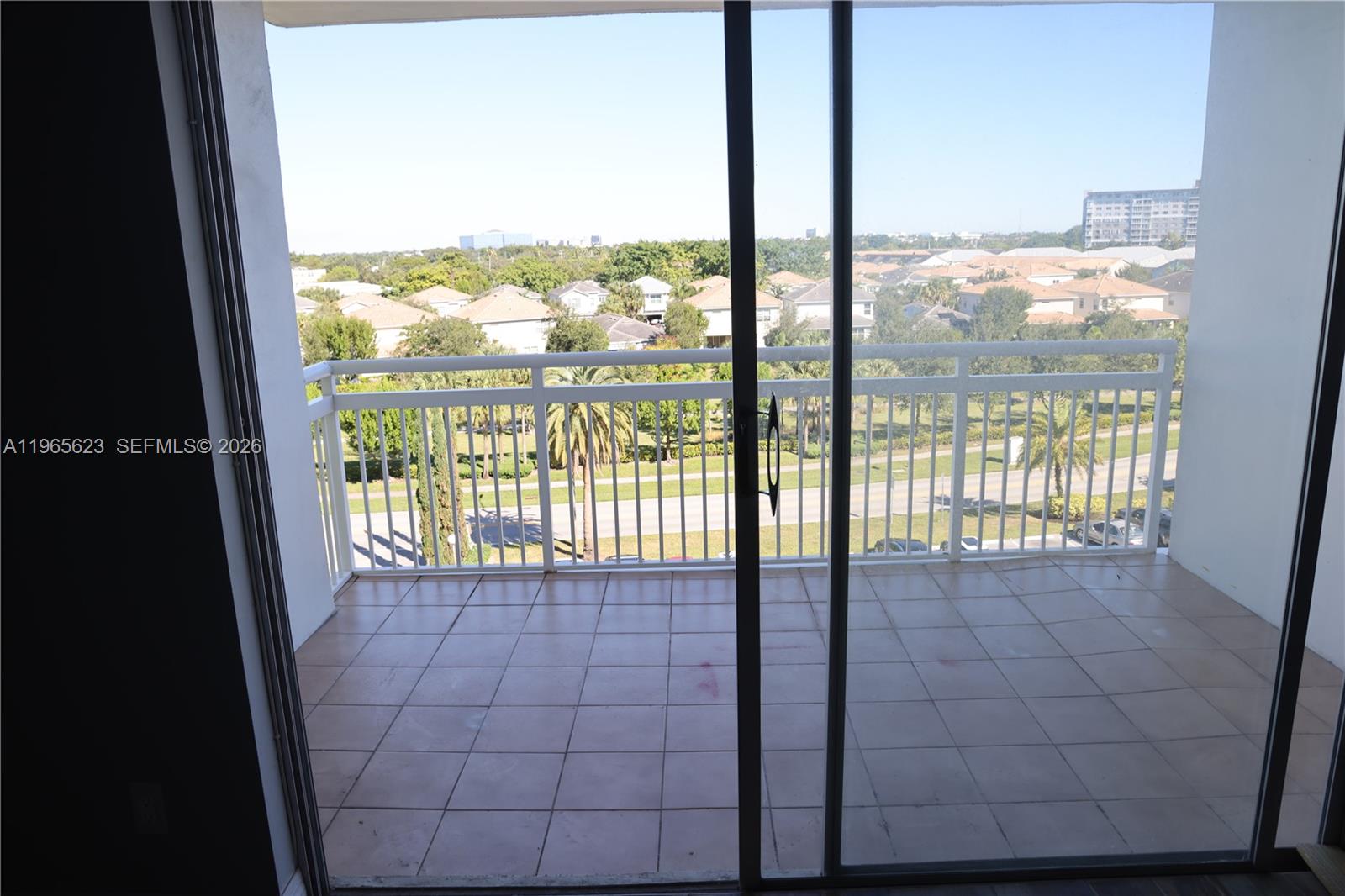 A11965623 Property Photo 12