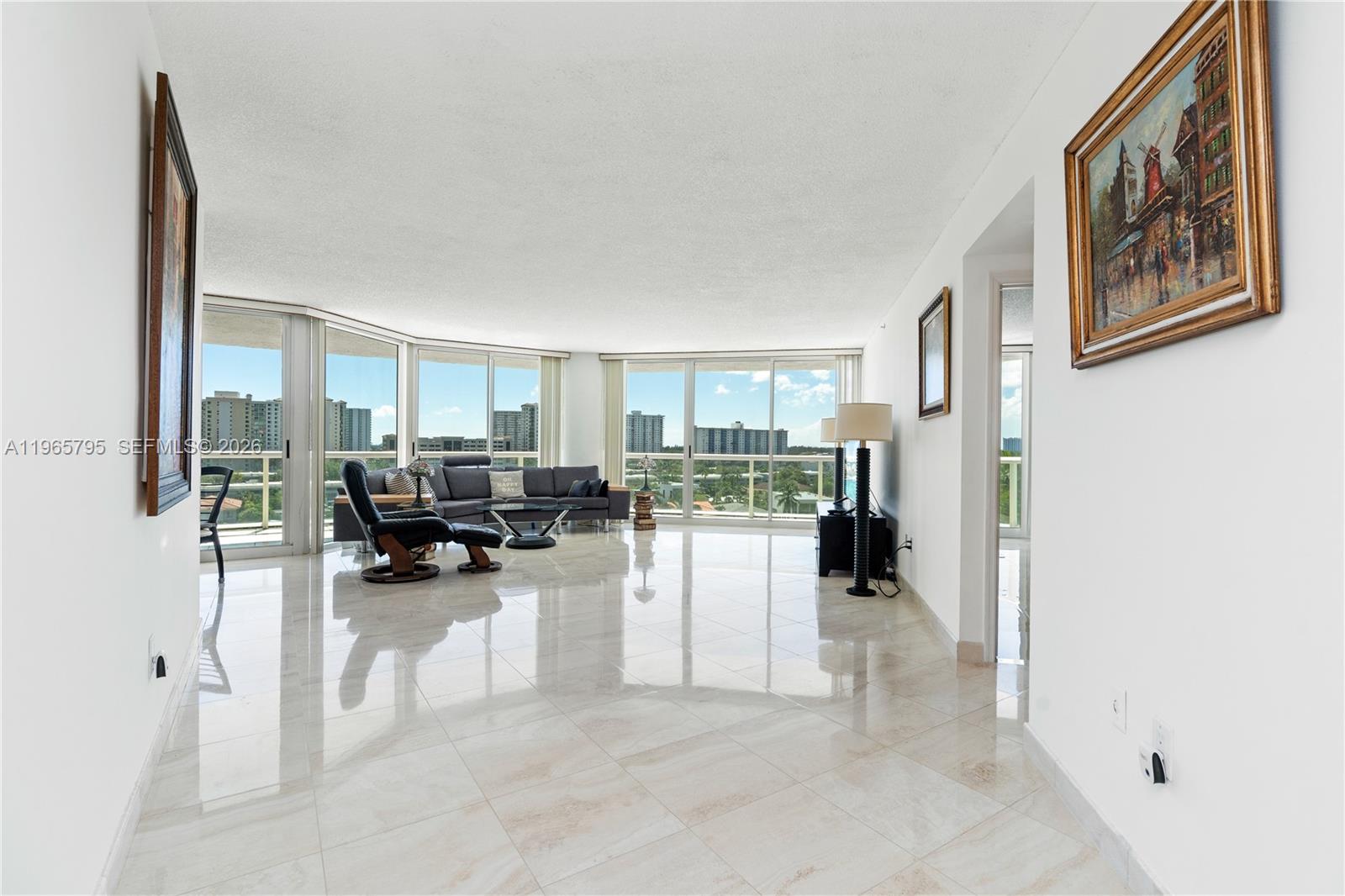 16400 Collins Avenue 744 Property Photo 9