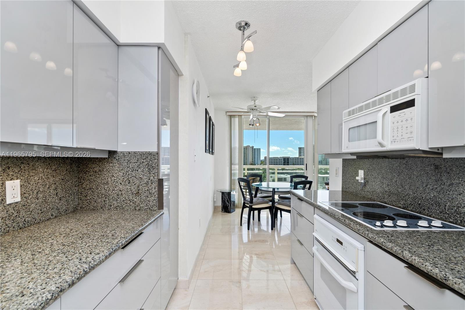 16400 Collins Avenue 744 Property Photo 16