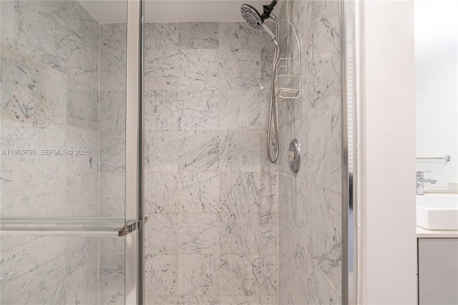 16400 Collins Avenue 744 Property Photo 25
