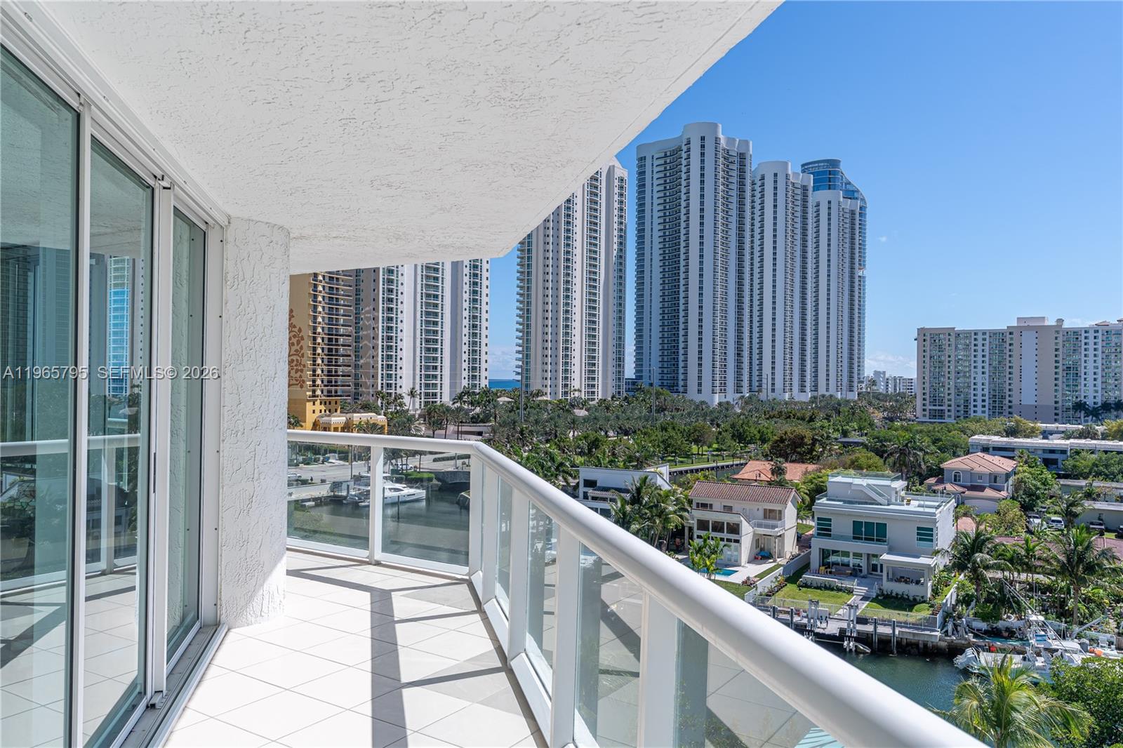 16400 Collins Avenue 744 Property Photo 36
