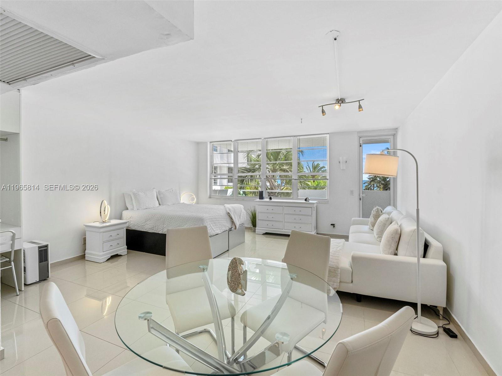 100 Lincoln Road 417 Property Photo 1