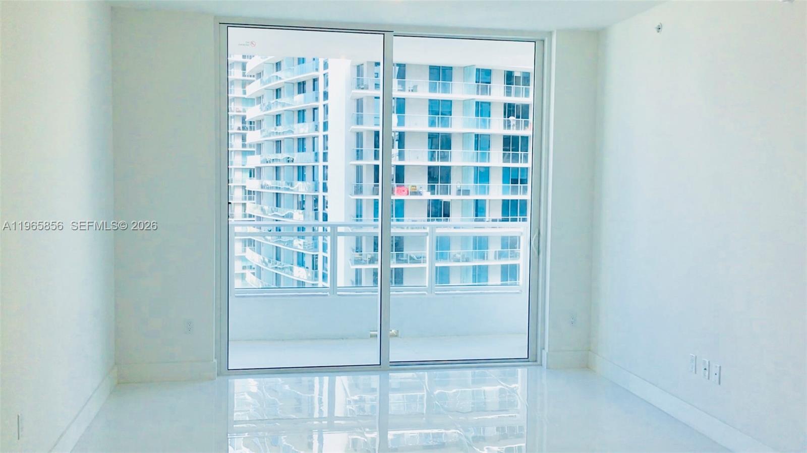 1080 Brickell Avenue 2607 Property Photo 6