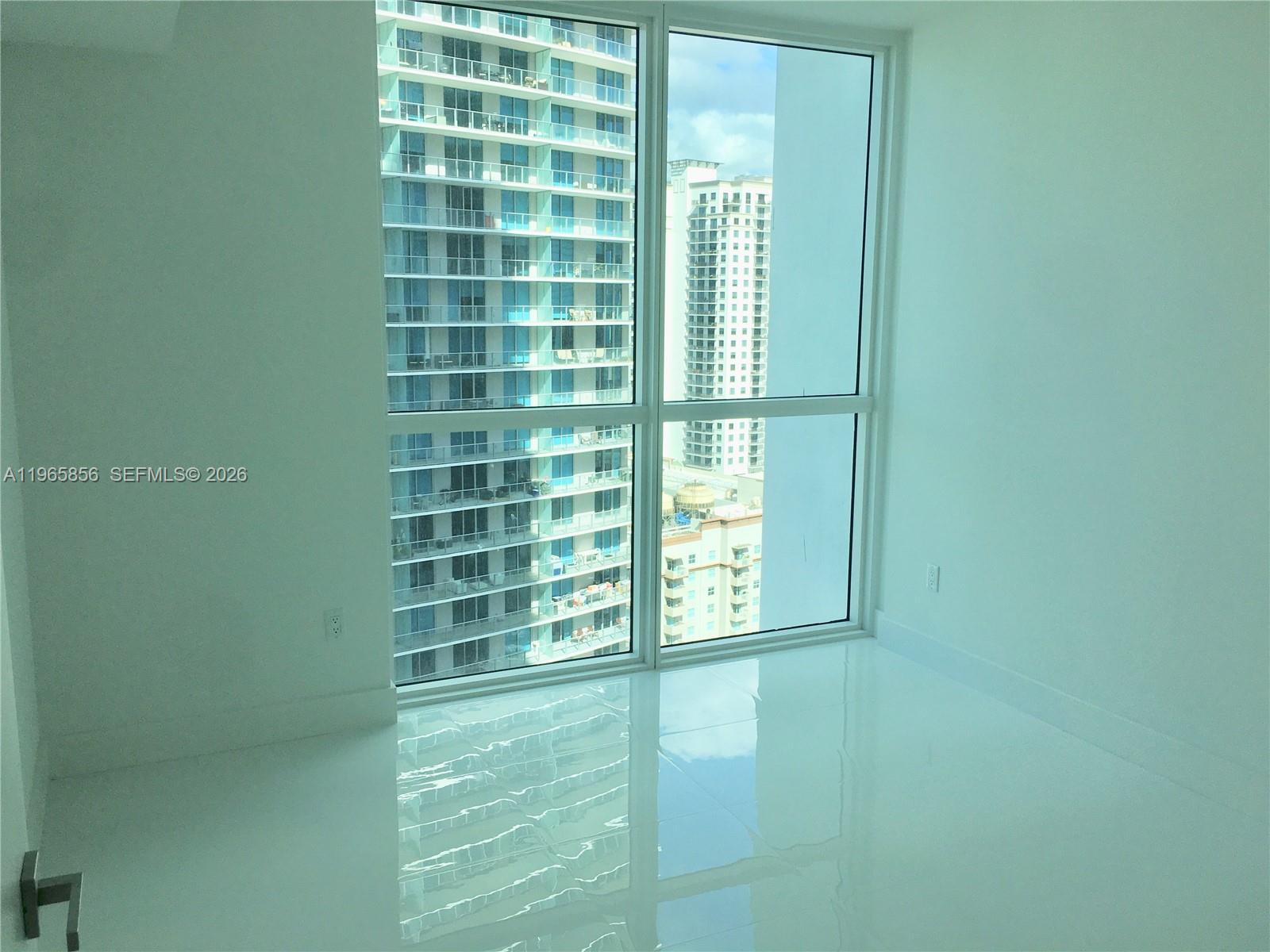 1080 Brickell Avenue 2607 Property Photo 8
