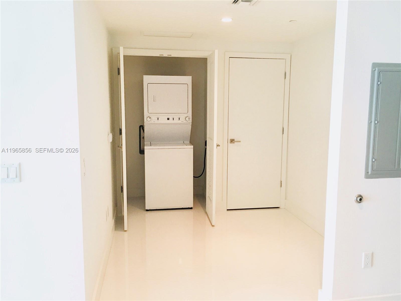 1080 Brickell Avenue 2607 Property Photo 10