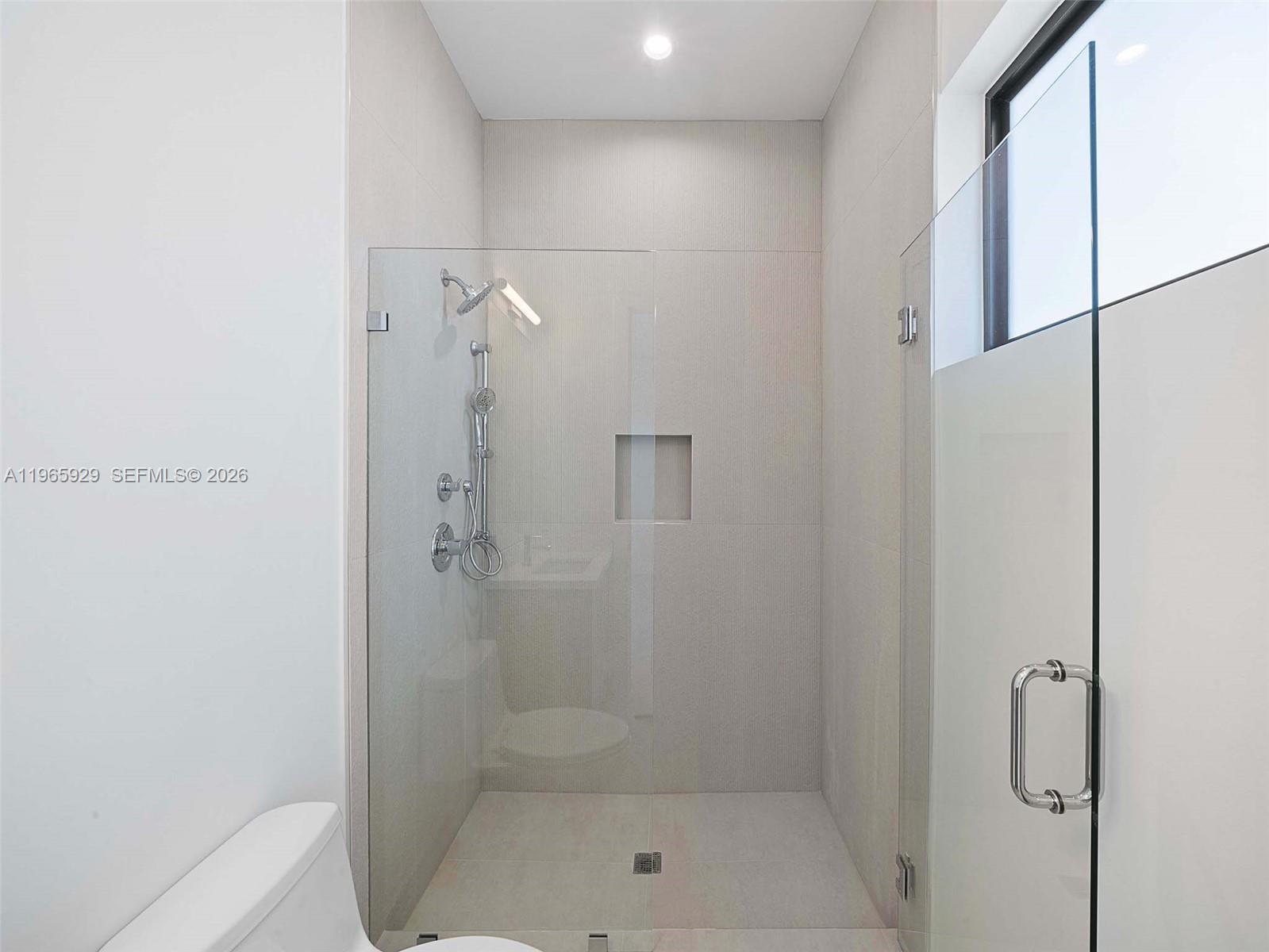 5718 Ashwood Circle W Property Photo 88