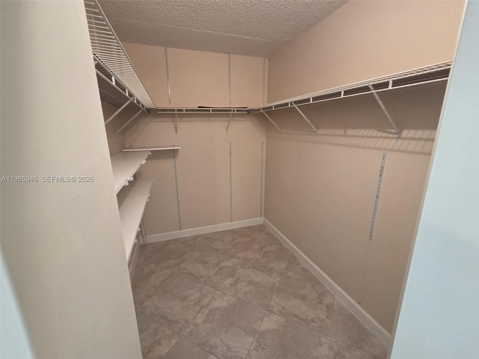 6675 S Oriole Boulevard 1040 Property Photo 14