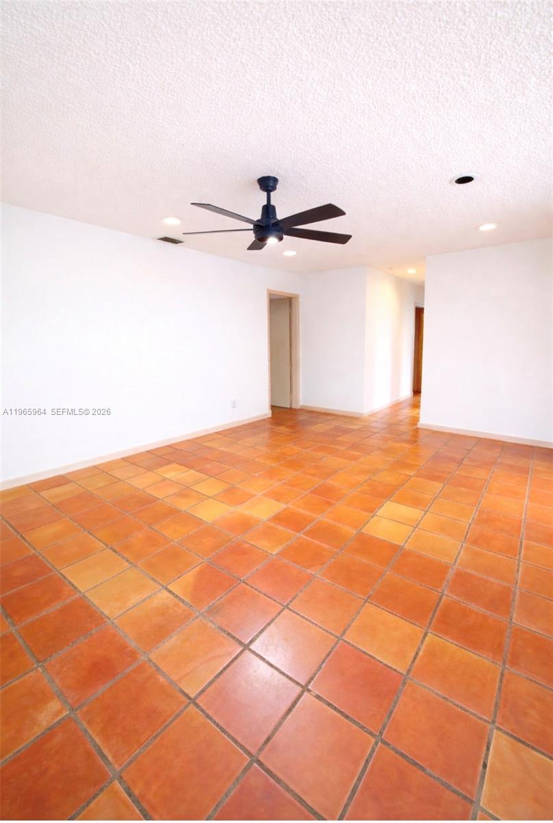 7355 Poinciana Court Property Photo 5