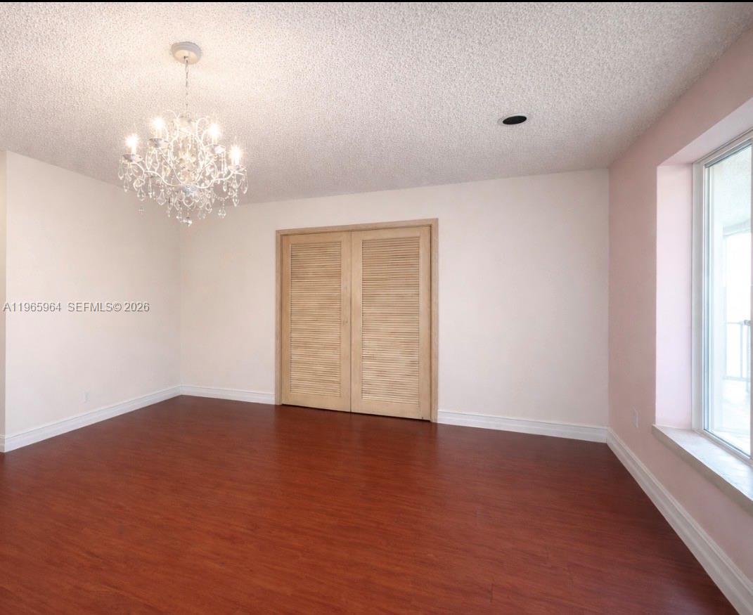 7355 Poinciana Court Property Photo 10
