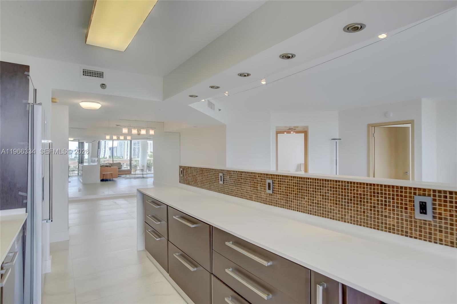 3600 Yacht Club Drive 703 Property Photo 19