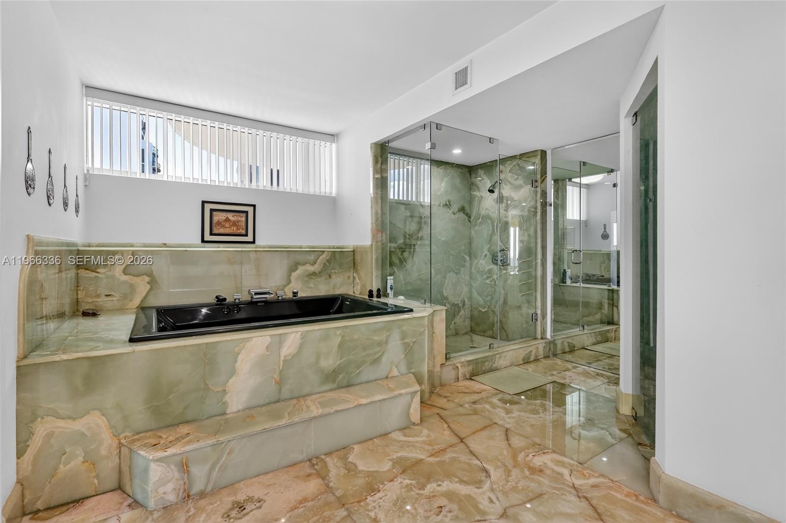17555 Collins Avenue 2303/04 Property Photo 24