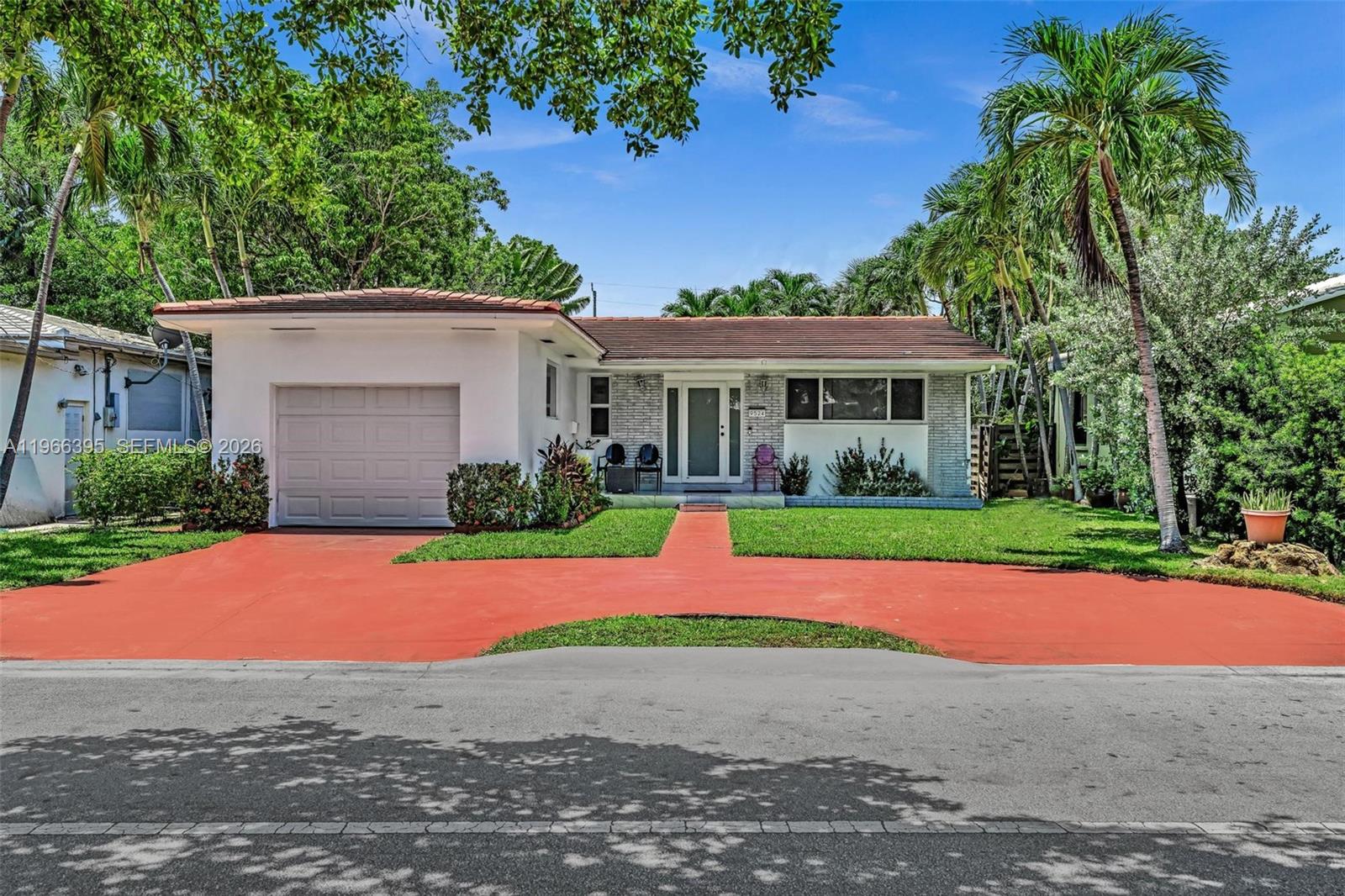 9524 Byron Avenue Property Photo 4