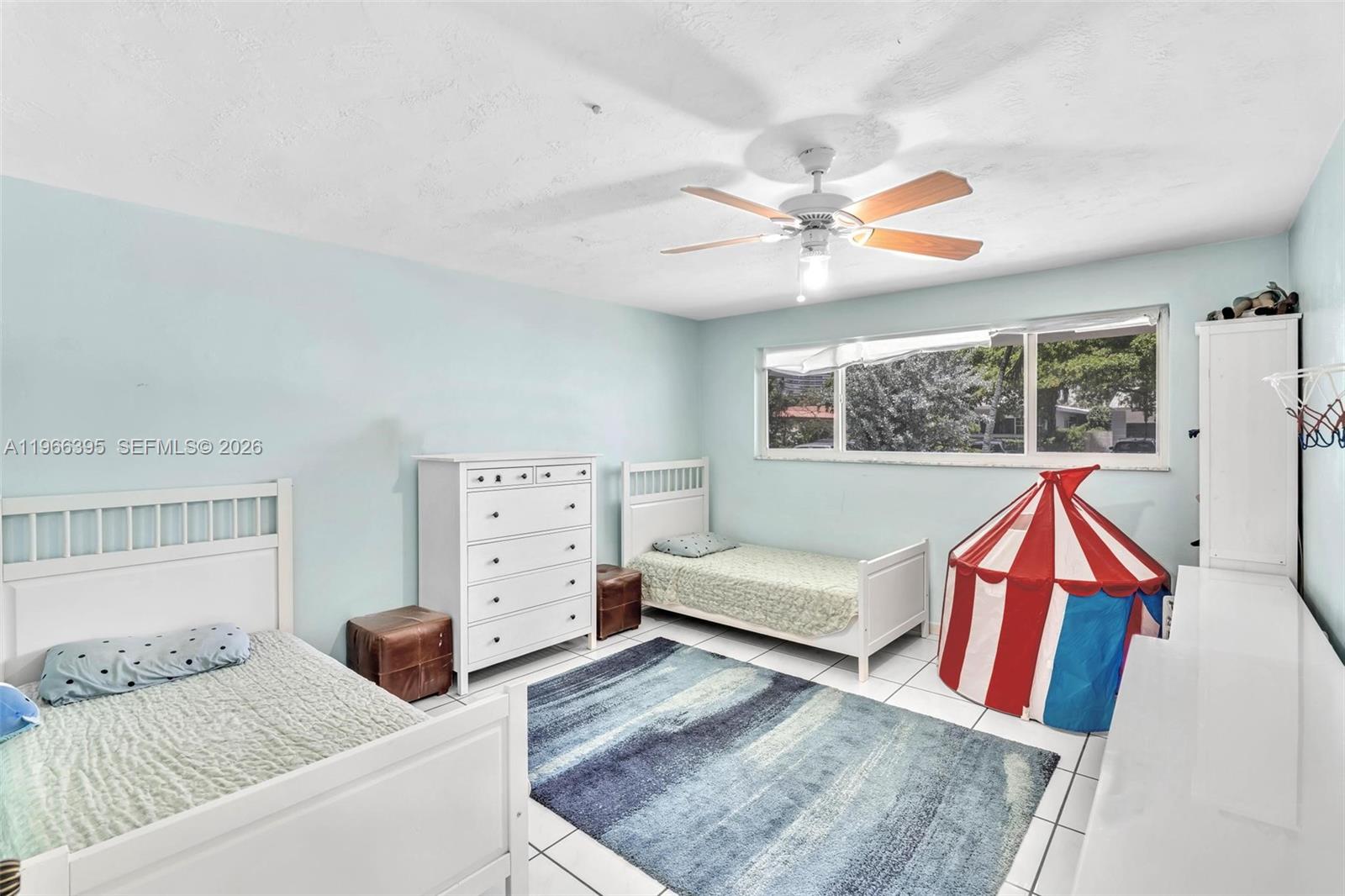 9524 Byron Avenue Property Photo 7