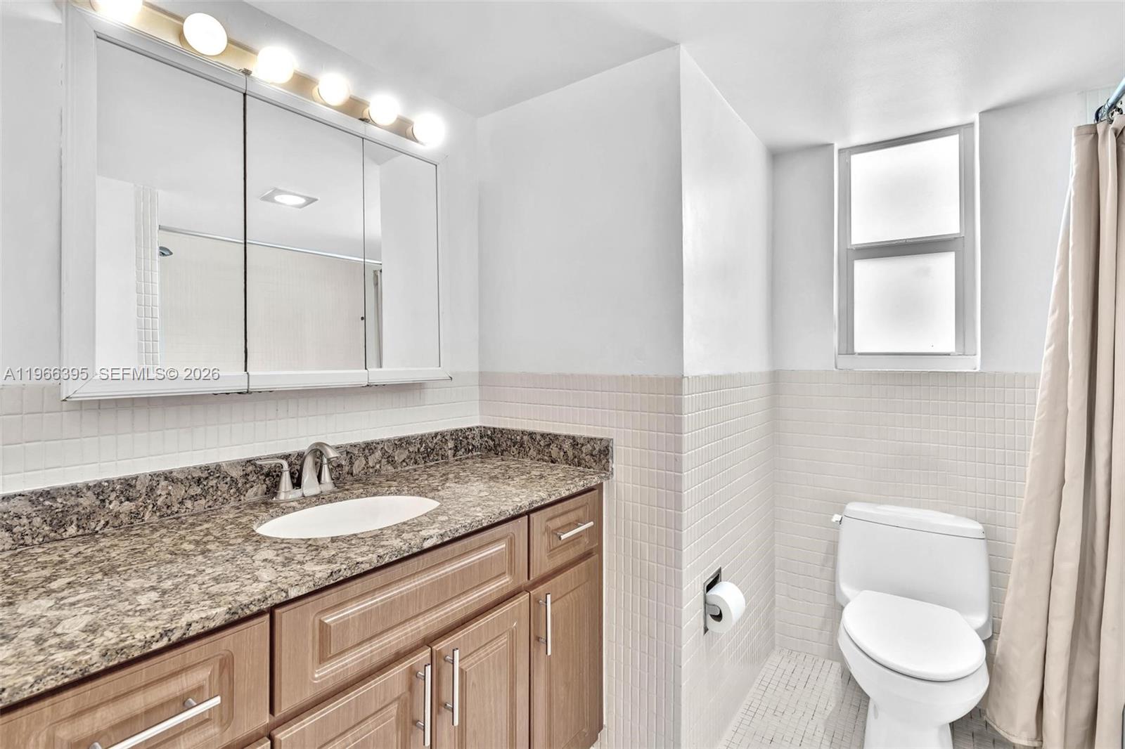 9524 Byron Avenue Property Photo 10