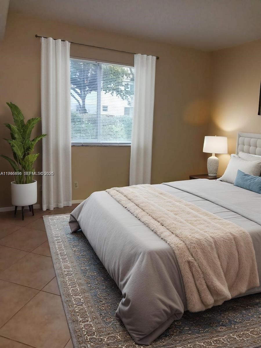 A11966496 Property Photo 3