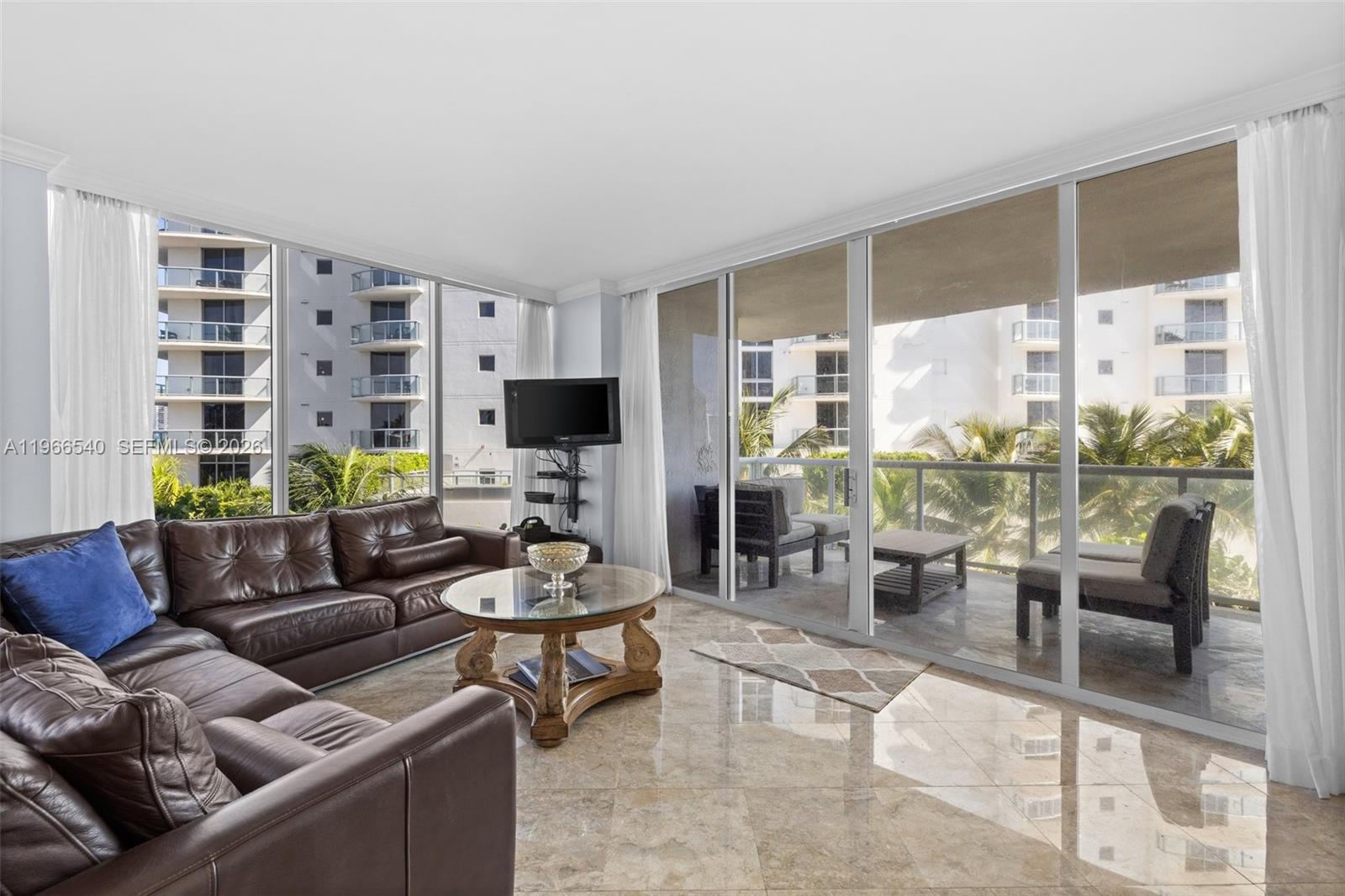 18671 Collins Avenue 404 Property Photo 11