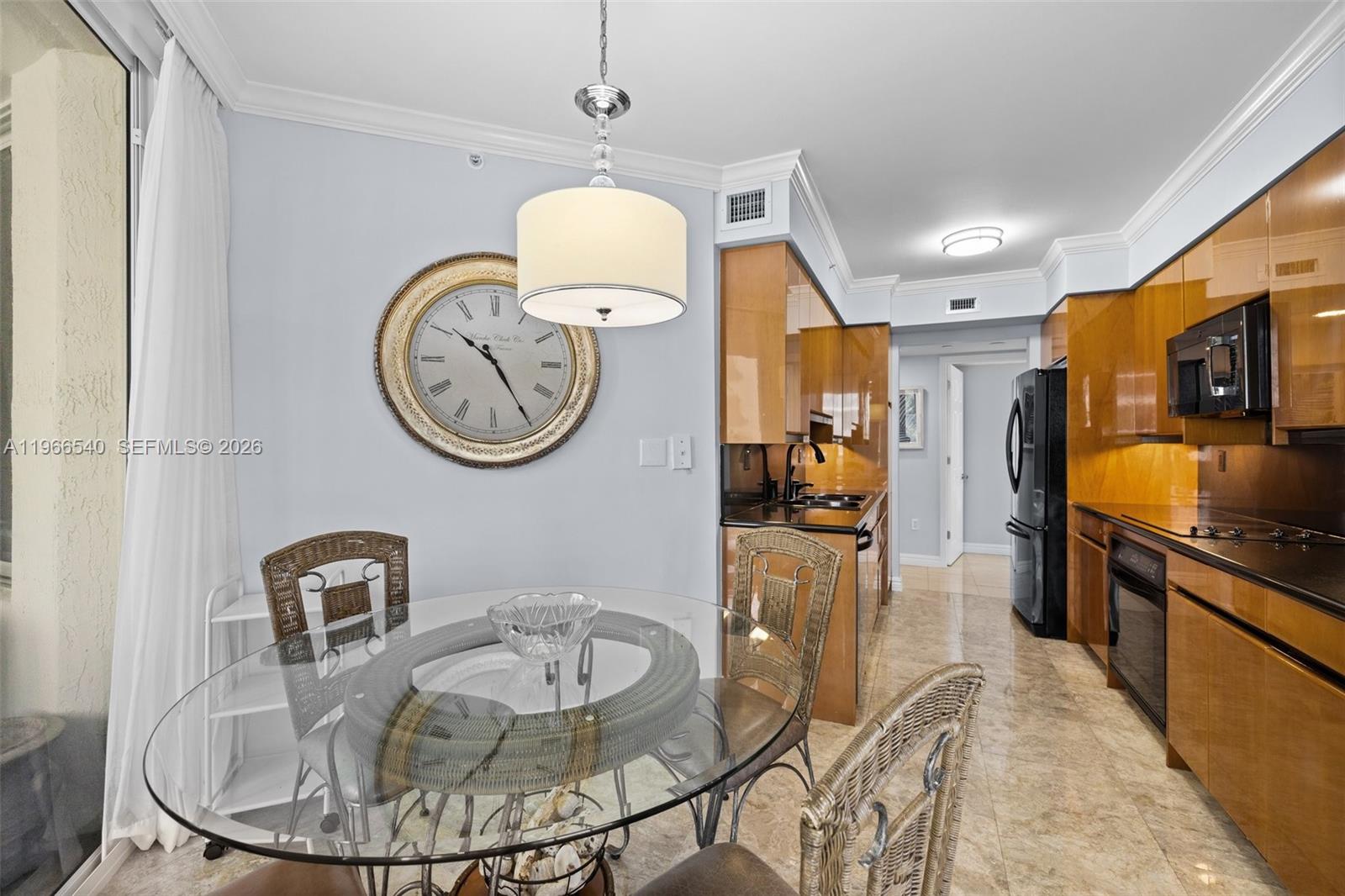 18671 Collins Avenue 404 Property Photo 15